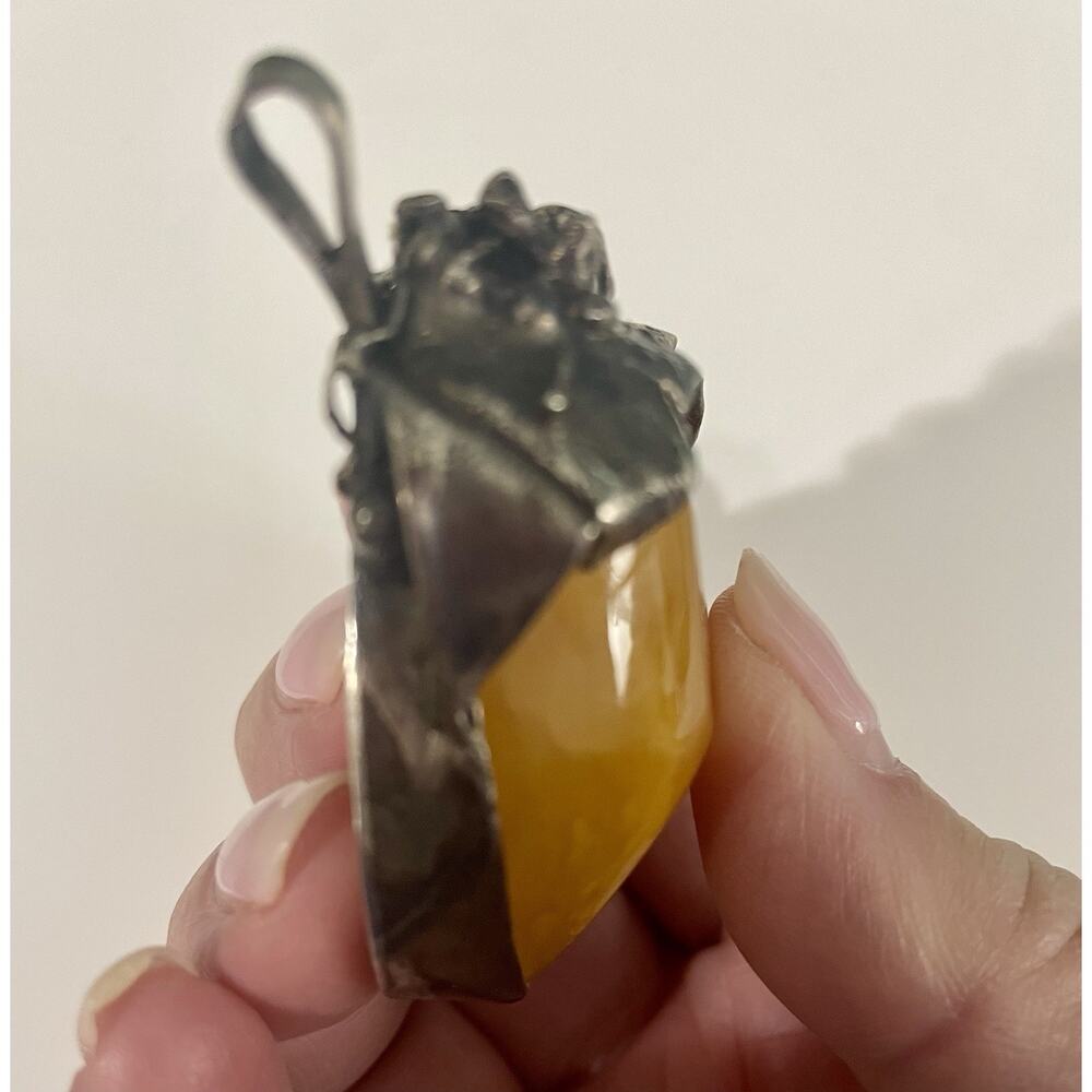 Vintage Baltic Amber Artisan Pendant Sterling Silver Frame Floral Leaf Motif 2” - Picture 4 of 8